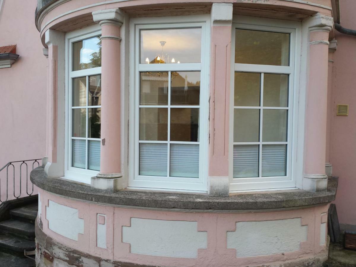 Moderne Wohnung In Barockem Altstadthaus Nahe Altstadt Und Radweg Blieskastel Eksteriør billede